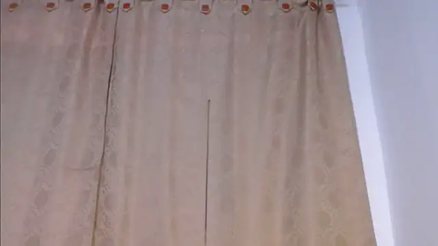 Snapshot of DaraKat18 chatting on 05/02/26, 10:04 DaraKat18 online show from 05/02/26, 10:04