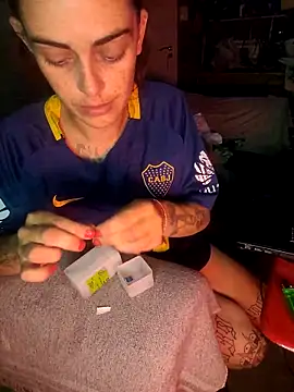 Almendrasexy online show from 11/01/25, 08:05