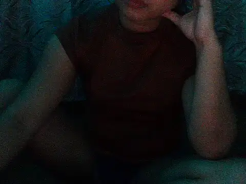 Snapshot of Ashley_sweet25 chatting on 09/27/25, 01:27 Ashley sweet25 online show from 09/27/25, 01:27