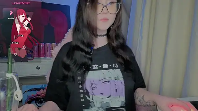 hornyprincess19 online show from 04/17/26, 06:00