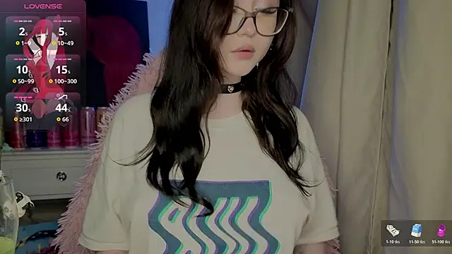 hornyprincess19 online show from 04/24/26, 05:37