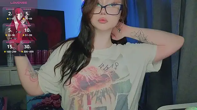 Snapshot of hornyprincess19 chatting on 06/14/26, 08:38 hornyprincess19 online show from 06/14/26, 08:38