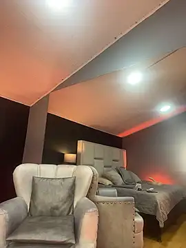 Samantha Milf   online show from 01/16/26, 08:46