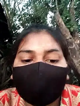 Janvi Jaitly online show from 12/23/25, 01:25