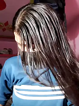 Snapshot of Janvi_Jaitly chatting on 06/26/26, 12:26 Janvi Jaitly online show from 06/26/26, 12:26