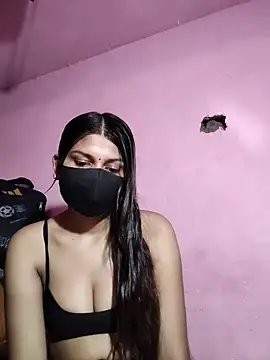 Snapshot of Janvi_Jaitly chatting on 07/20/26, 08:28 Janvi Jaitly online show from 07/20/26, 08:28