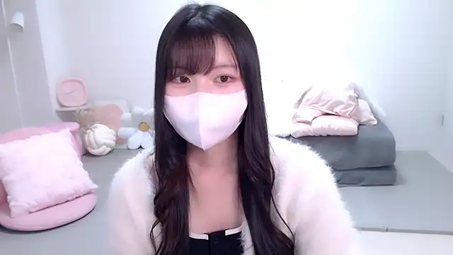 moka-neko online show from 11/14/25, 05:22