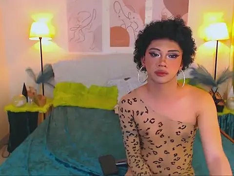 Snapshot of Alluring_Carmela chatting on 12/01/25, 09:20 Alluring Carmela online show from 12/01/25, 09:20