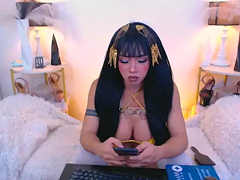 Snapshot of Alluring_Carmela chatting on 02/06/26, 06:22 Alluring Carmela online show from 02/06/26, 06:22