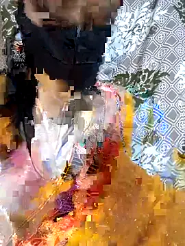 Snapshot of Bhabhilux2025 chatting on 01/09/26, 06:27 Bhabhilux2025 online show from 01/09/26, 06:27