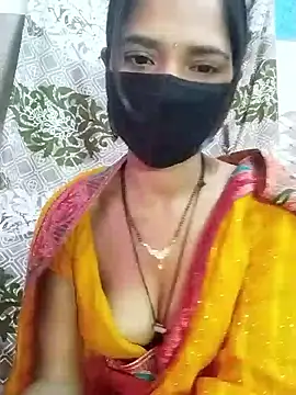 Snapshot of Bhabhilux2025 chatting on 01/13/26, 06:18 Bhabhilux2025 online show from 01/13/26, 06:18