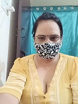 Snapshot of Your-vipasha chatting on 06/11/26, 05:55 Your-vipasha online show from 06/11/26, 05:55
