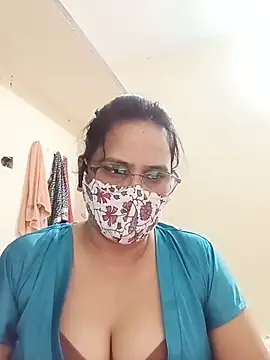Snapshot of Your-vipasha chatting on 07/04/26, 06:47 Your-vipasha online show from 07/04/26, 06:47