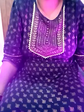 Snapshot of your_favourite_bhabhi chatting on 09/11/25, 06:24 your favourite bhabhi online show from 09/11/25, 06:24