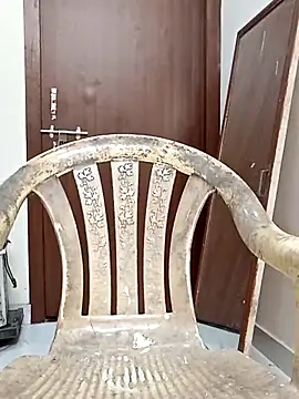 Snapshot of your_favourite_bhabhi chatting on 09/12/25, 05:51 your favourite bhabhi online show from 09/12/25, 05:51