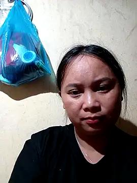 Snapshot of -Kitty-92 chatting on 09/26/25, 11:14 -Kitty-92 online show from 09/26/25, 11:14