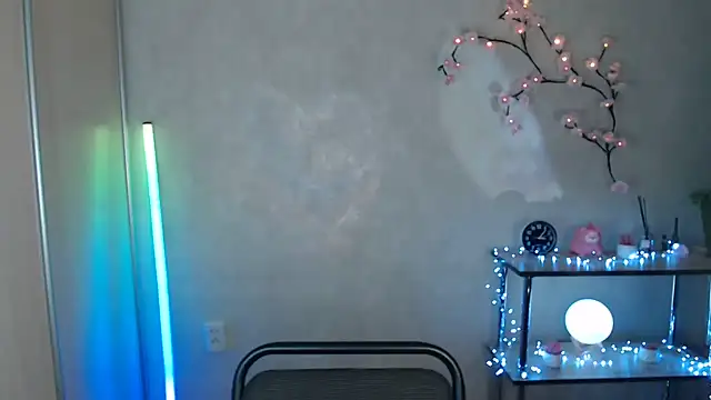 Snapshot of Milka_kamila chatting on 07/21/26, 12:07 Milka kamila online show from 07/21/26, 12:07