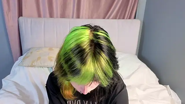 KandraCruser online show from 10/17/25, 08:11