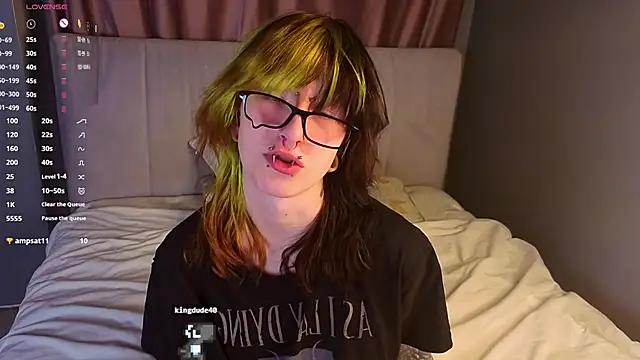 KandraCruser online show from 11/19/25, 08:09