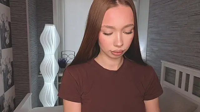 NedraLober online show from 04/13/26, 06:41