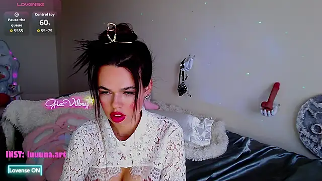 Gia Vibey online show from 05/28/26, 02:36