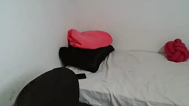 ApenasLys online show from 10/02/25, 07:43