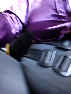 Snapshot of Monse--145 chatting on 09/27/25, 02:05 Monse--145 online show from 09/27/25, 02:05