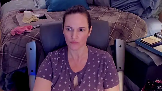 ninajaymes online show from 01/14/25, 01:36