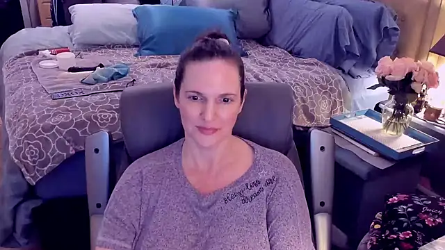 ninajaymes online show from 01/24/25, 03:55