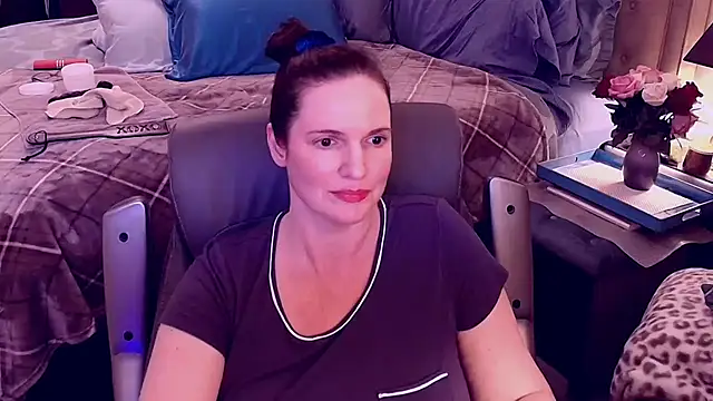 ninajaymes online show from 02/04/25, 01:45