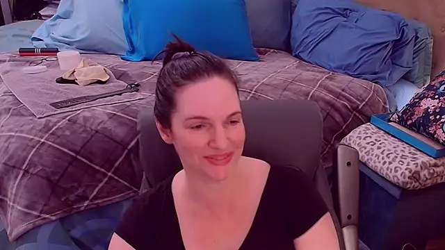 ninajaymes online show from 11/16/25, 03:01