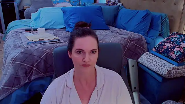 Snapshot of ninajaymes chatting on 06/08/26, 10:32 ninajaymes online show from 06/08/26, 10:32