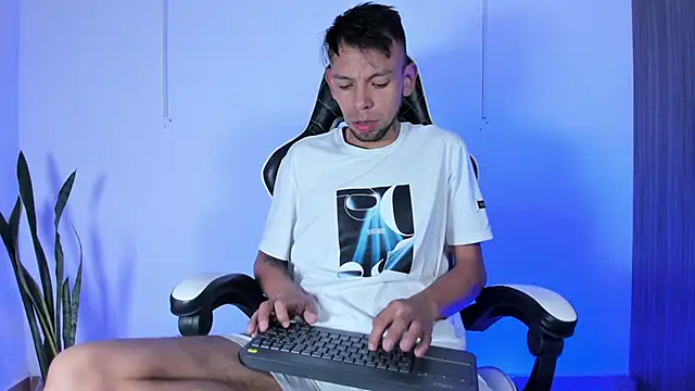 Jhors Silv online show from 09/21/25, 11:17