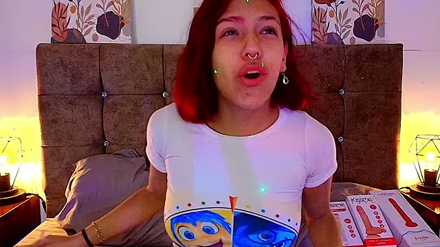 Dulce Bella  online show from 09/13/25, 12:38