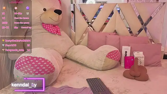 Kenndal tay online show from 04/16/26, 09:39