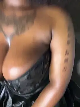 QUEEN NOBUHLE 777 online show from 11/05/25, 08:42