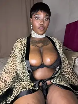 QUEEN NOBUHLE 777 online show from 05/01/26, 12:26