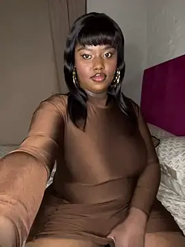 QUEEN NOBUHLE 777 online show from 05/04/26, 11:34