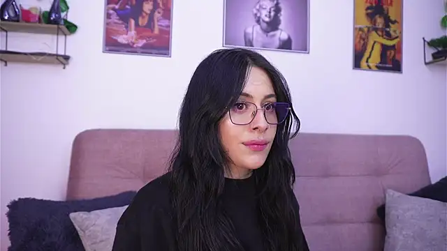 Snapshot of SophiieCumsx chatting on 06/11/26, 03:15 SophiieCumsx online show from 06/11/26, 03:15