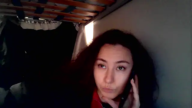 Emparia online show from 11/03/25, 06:31