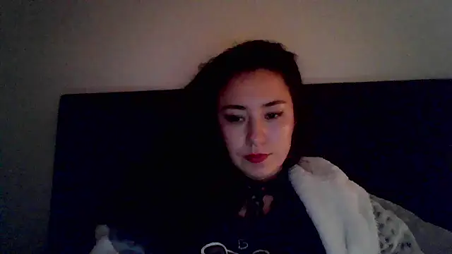 Emparia online show from 11/08/25, 12:00