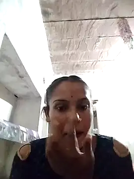 Sonam shinde online show from 10/21/25, 04:30