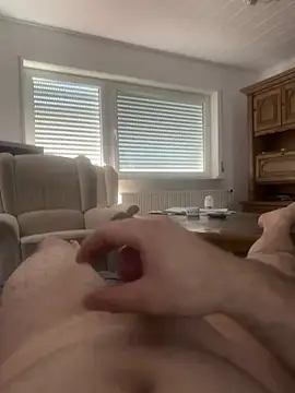 flamur albania online show from 04/29/26, 11:25