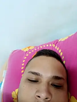 Alexboy022025 online show from 10/11/25, 04:27