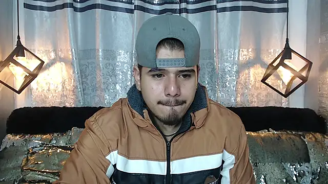 Snapshot of thiago_bos chatting on 09/14/25, 11:42 thiago bos online show from 09/14/25, 11:42