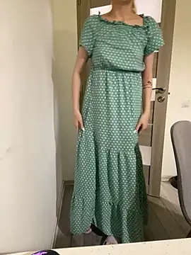 Snapshot of AnyaHellCat chatting on 10/08/25, 08:06 AnyaHellCat online show from 10/08/25, 08:06