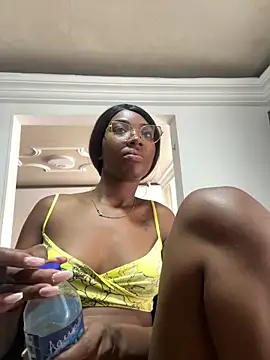 MarianRosse online show from 12/18/25, 07:42