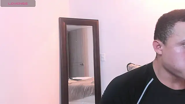 KingLevi01 online show from 09/23/25, 12:02