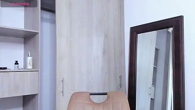 KingLevi01 online show from 11/14/25, 01:15