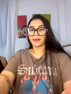 Sweet and Rous0 online show from 10/21/25, 04:24